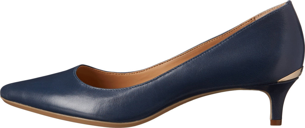 Calvin Klein Women's Gabrianna Classic Dress Pumps